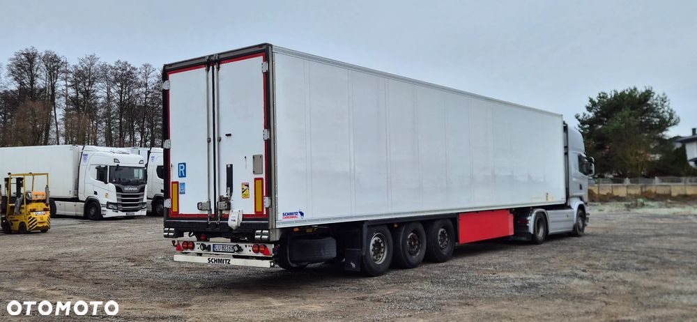 Schmitz Cargobull SKO 24 - 4