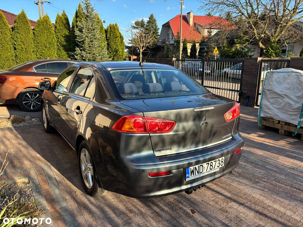 Mitsubishi Lancer 1.8 Intense - 4