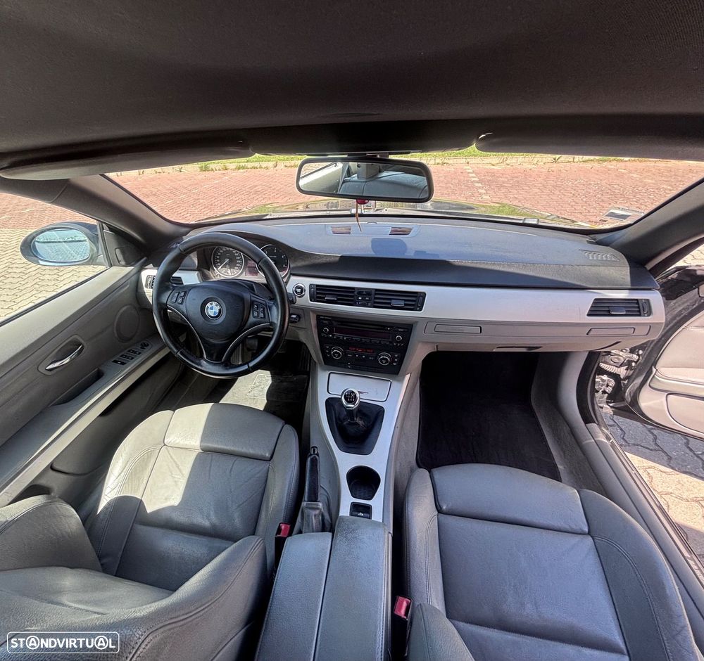 BMW 330 d - 12