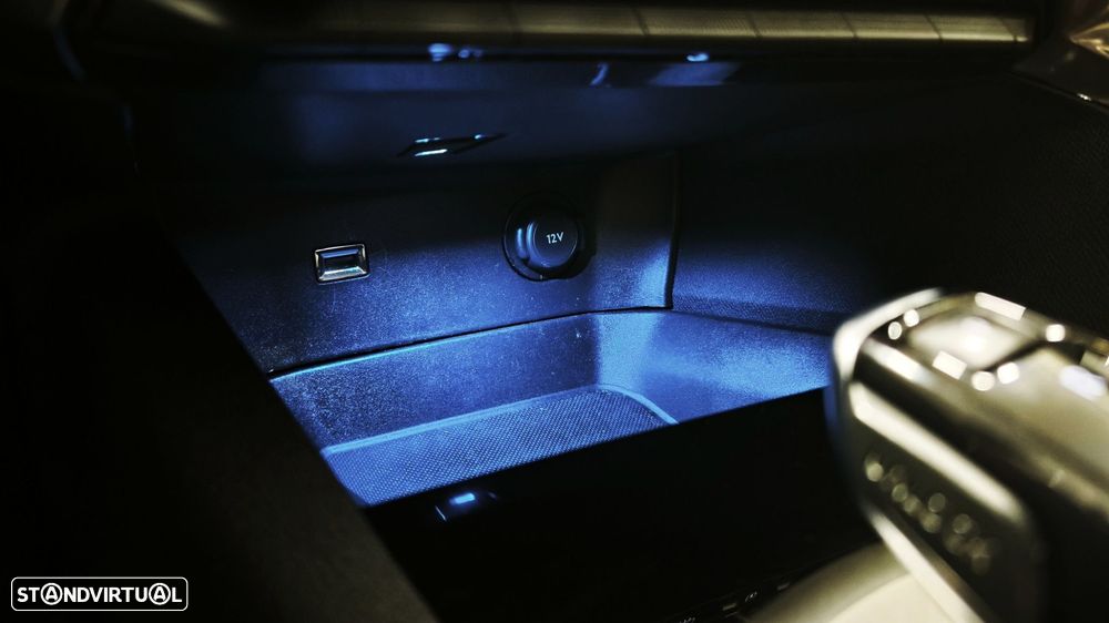 Peugeot 3008 1.6 BlueHDi Style EAT6 - 35