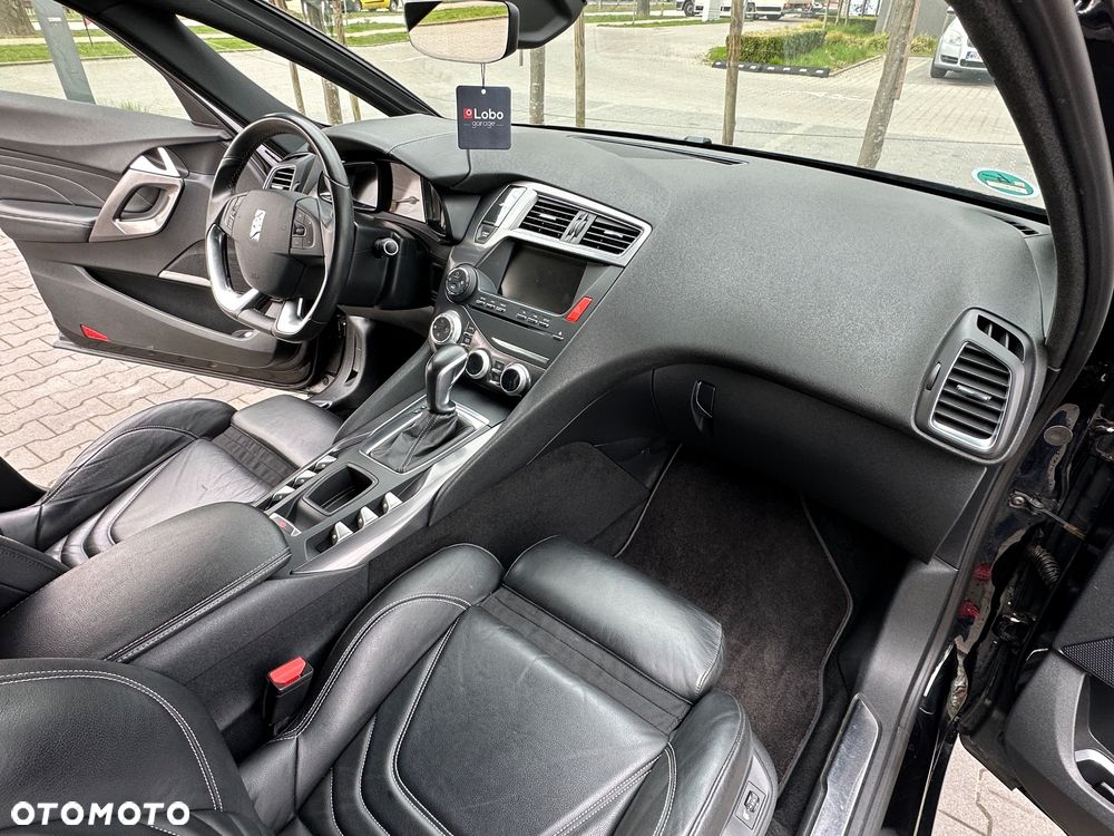 Citroën DS5 BlueHDi 180 EAT6 Business Class - 27