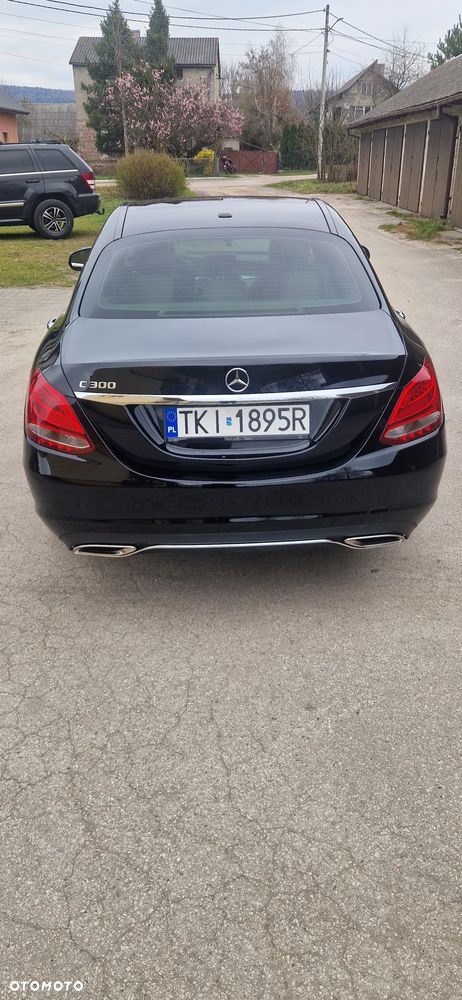 Mercedes-Benz Klasa C 300 7G-TRONIC Exclusive - 8