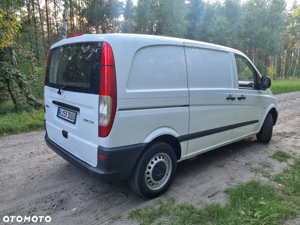 Mercedes-Benz Vito - 24