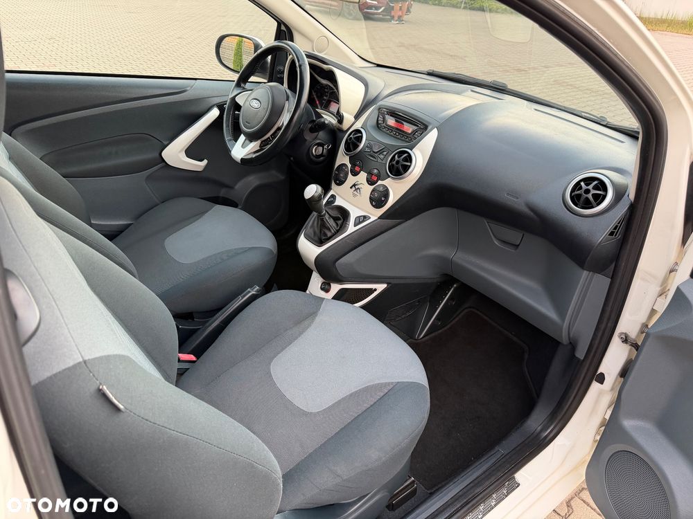 Ford KA 1.2 Titanium - 24