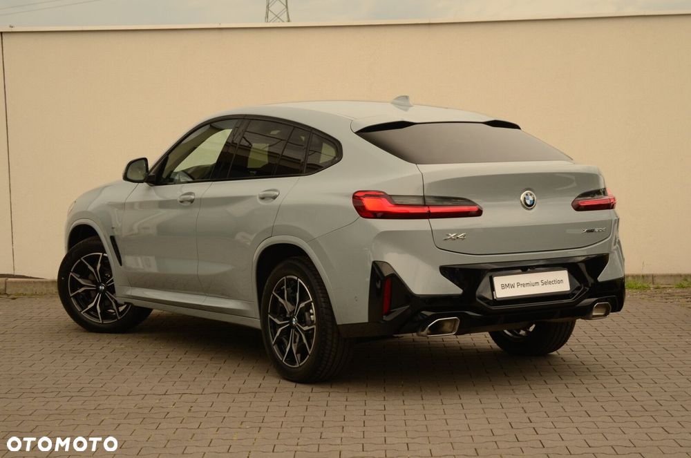 BMW X4 - 4