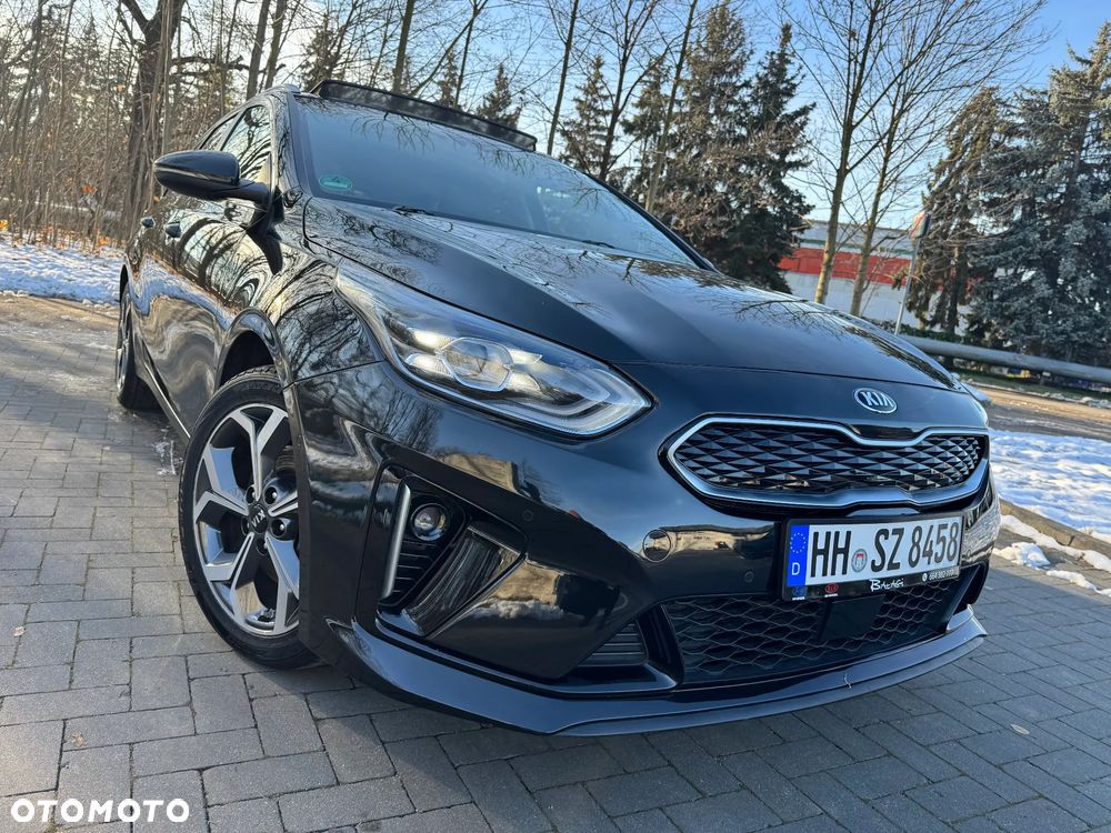 Kia Ceed 1.6 GDI PHEV Business Line DCT - 1