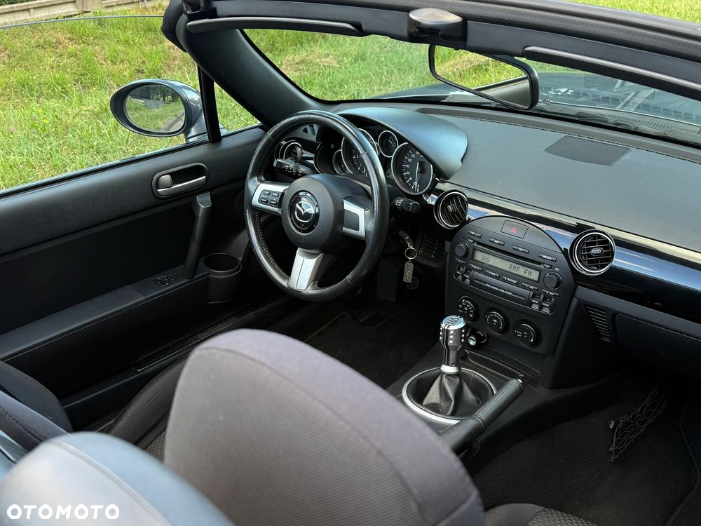 Mazda MX-5 1.8 MZR Roadster Coupe Energy - 21
