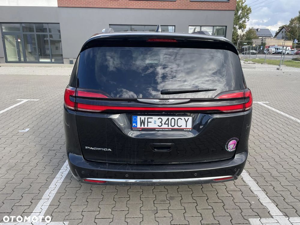 Chrysler Pacifica - 7