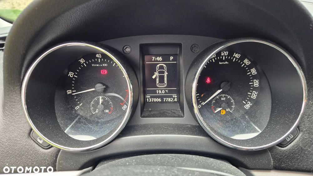 Skoda Yeti 1.8 TSI DSG 4x4 Elegance PLUS EDITION - 5