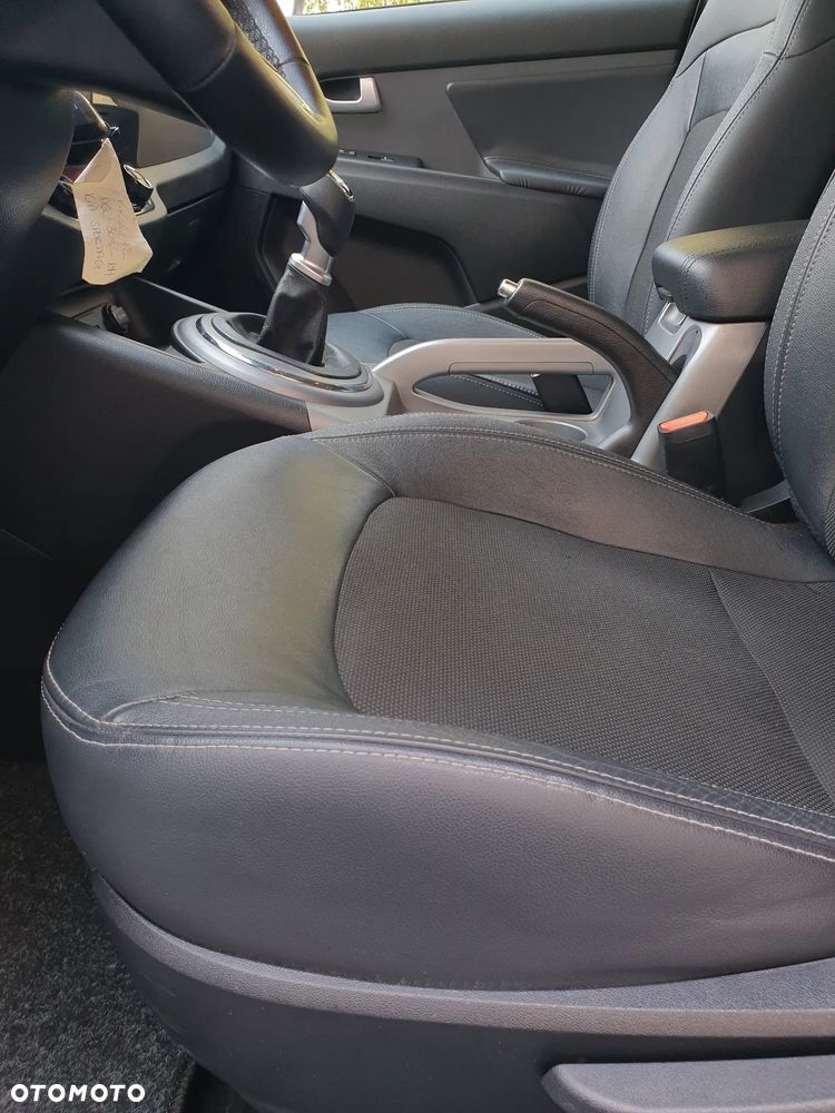Kia Sportage 1.6 GDI Business Line L 2WD - 26