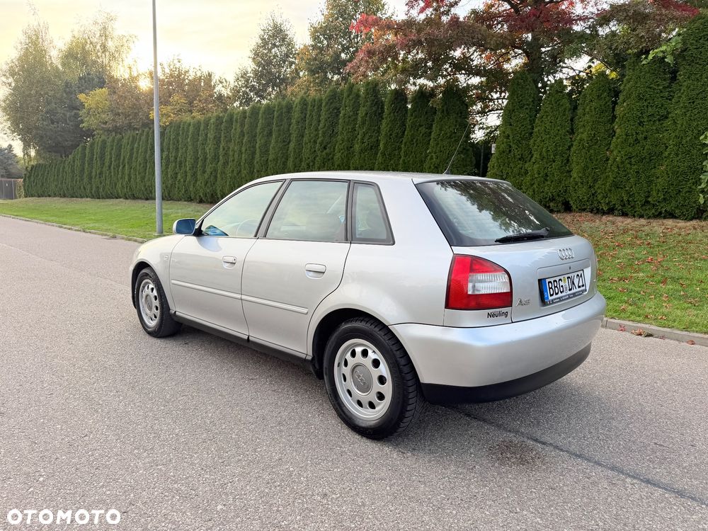 Audi A3 Sportback - 9