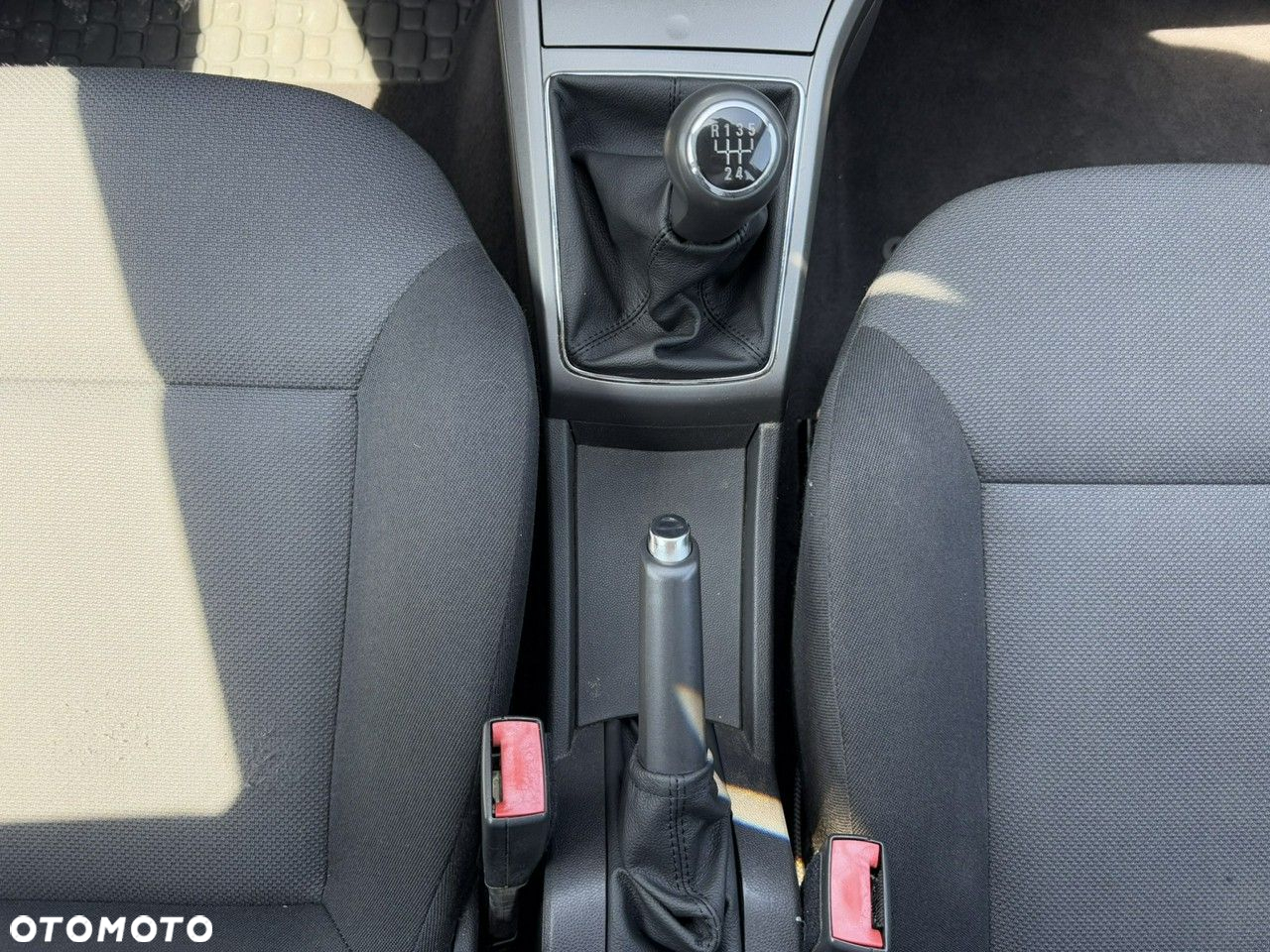 Opel Astra 1.4 Enjoy - 22