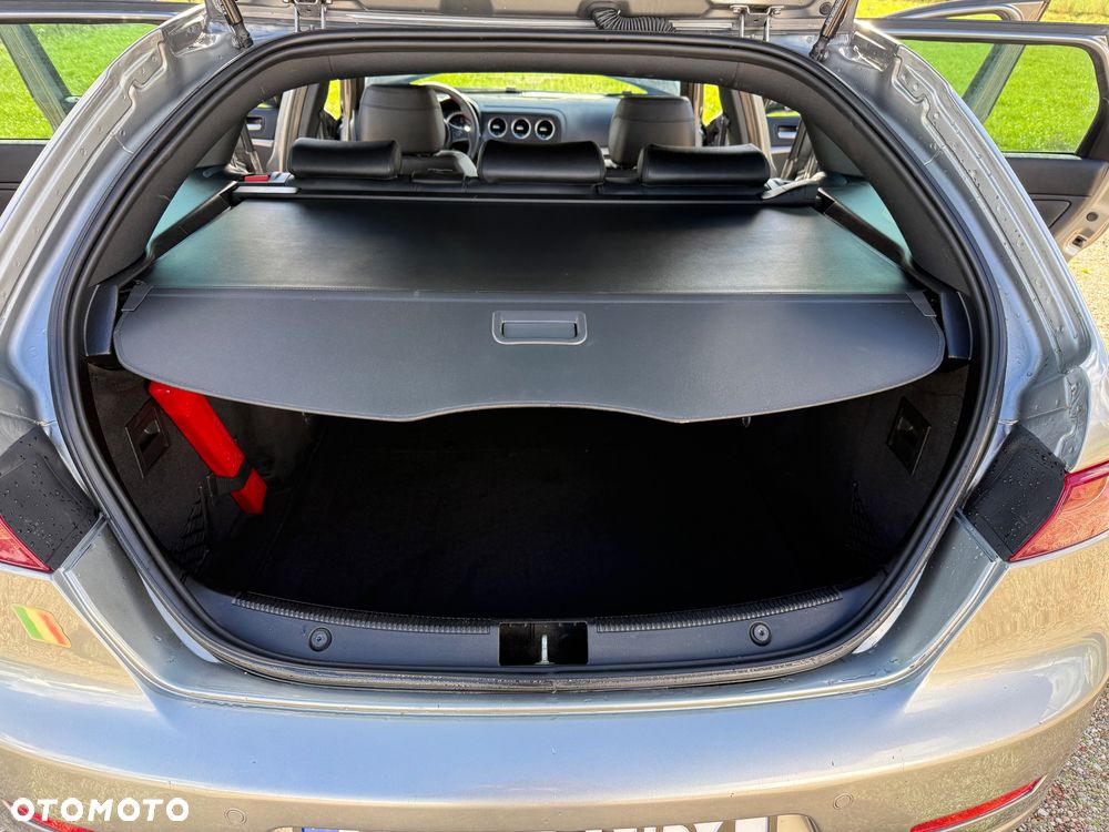 Alfa Romeo 159 2.0JTDM Sport Plus - 13