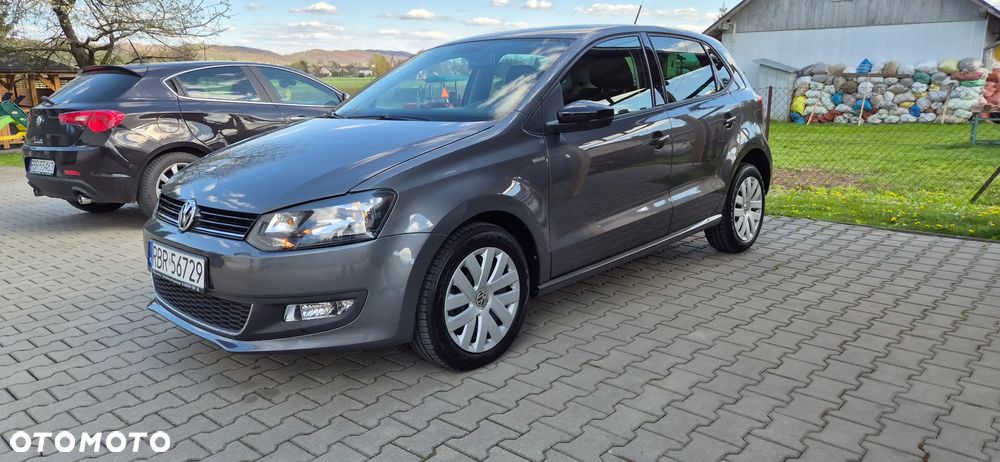 Volkswagen Polo 1.2 TSI MATCH - 2
