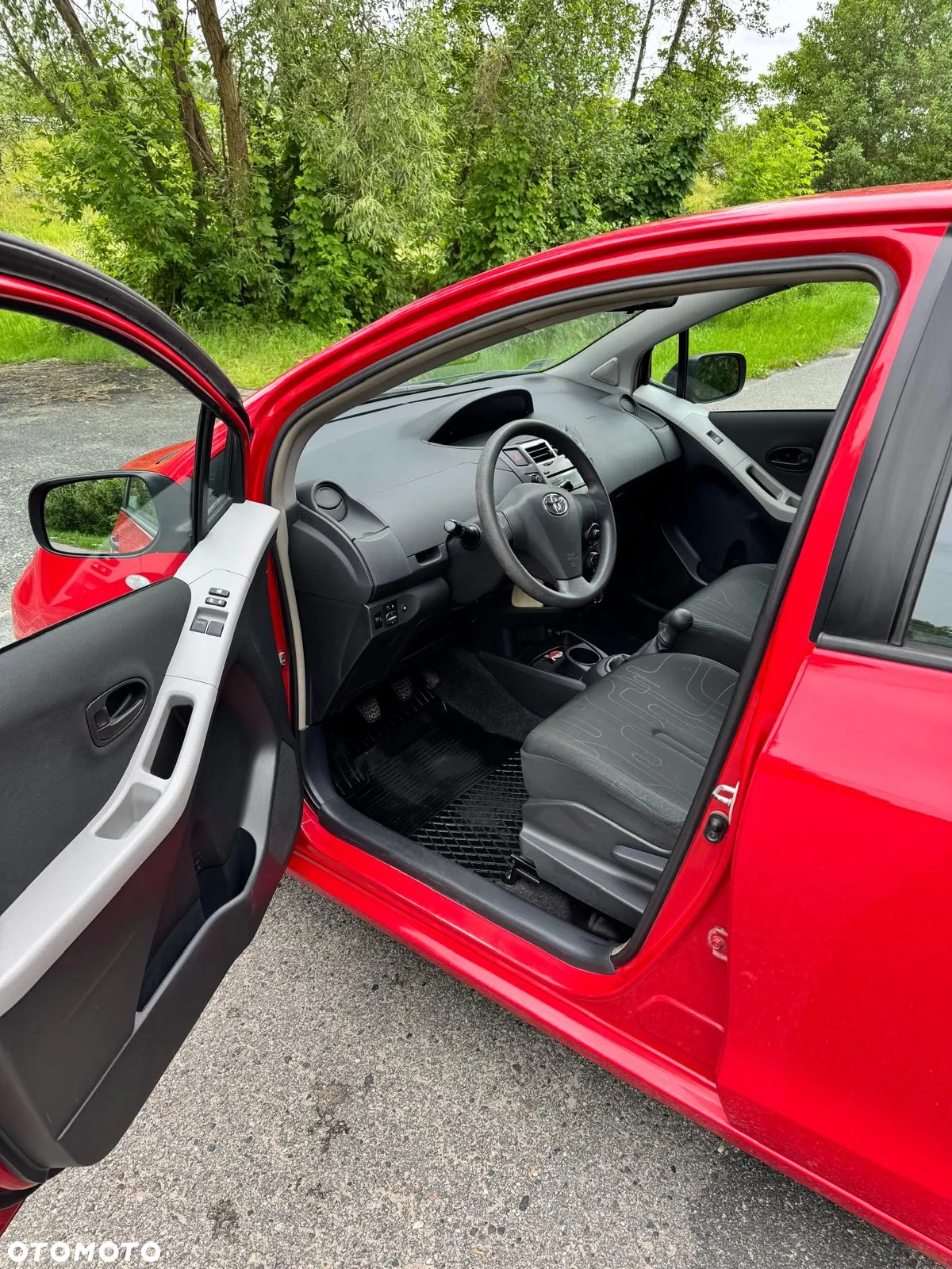 Toyota Yaris 1.0 Luna A/C - 8