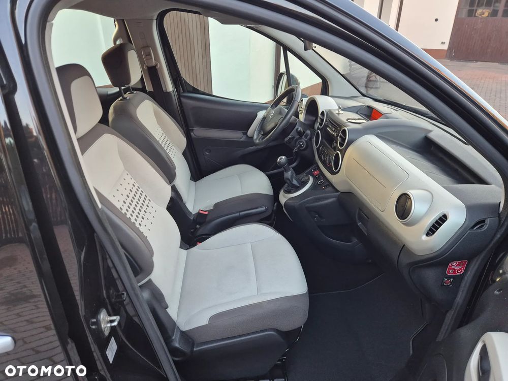 Citroën Berlingo Multispace VTi 95 SELECTION - 17