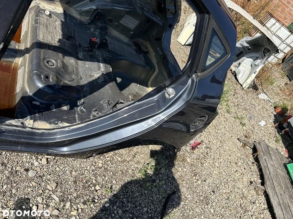 próg progi lewy prawy Ford Fiesta mk7 - 3