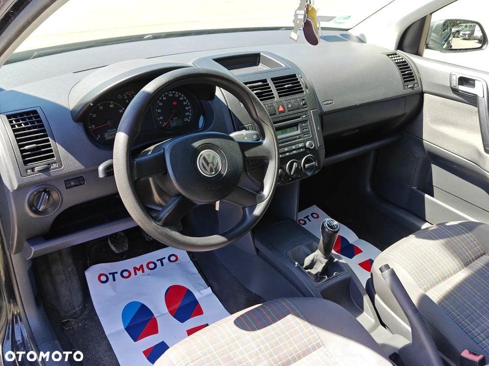 Volkswagen Polo 1.2 Fun - 18