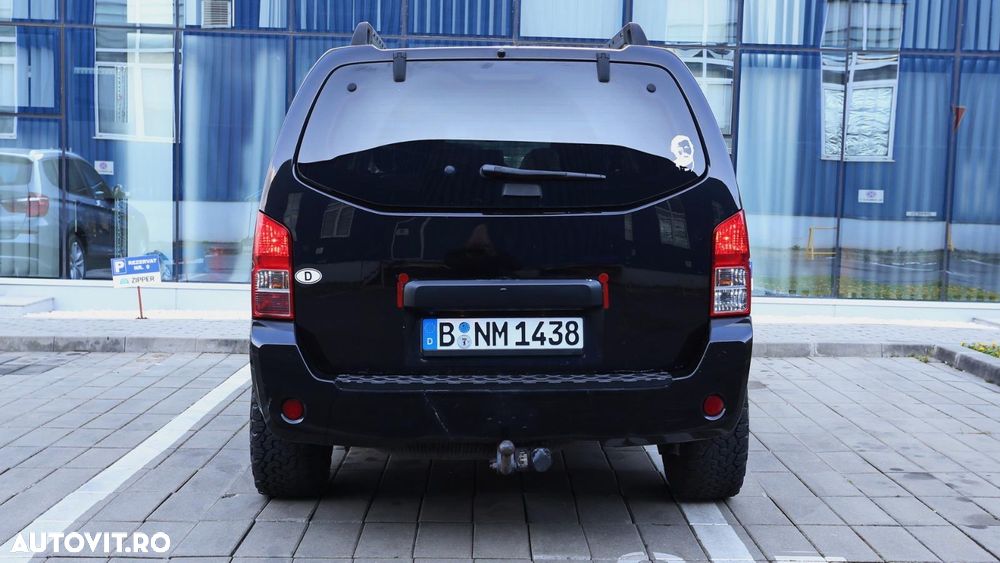 Nissan Pathfinder 2.5 dCi Premium - 14