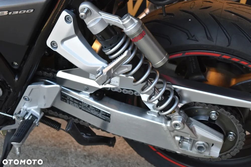 Honda CB - 18