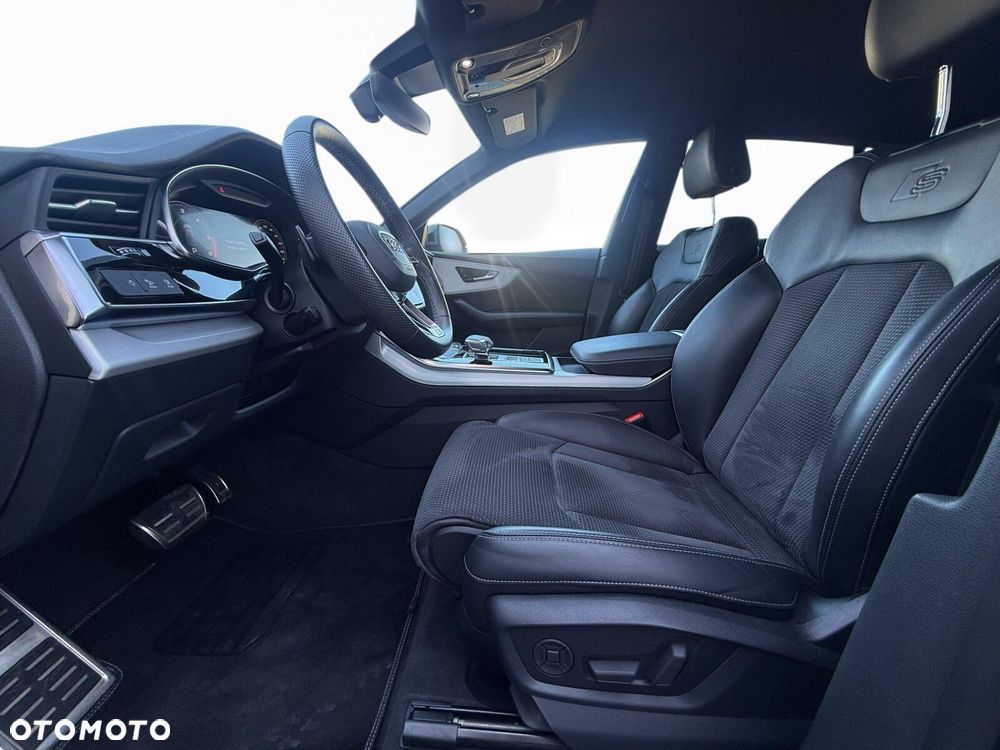 Audi Q8 50 TDI mHEV Quattro Tiptronic - 31