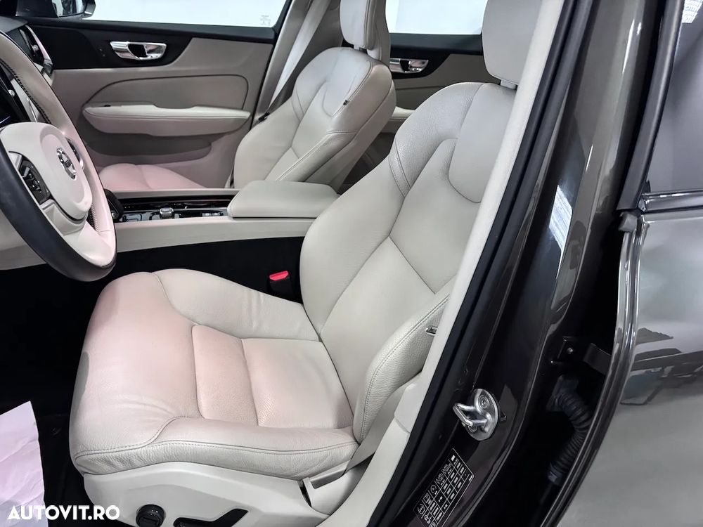 Volvo V60 V60CC B5 MHEV AT AWD Plus Bright - 11