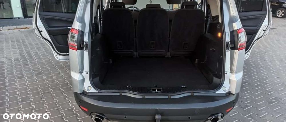 Ford S-Max 2.2 TDCi DPF Titanium - 18