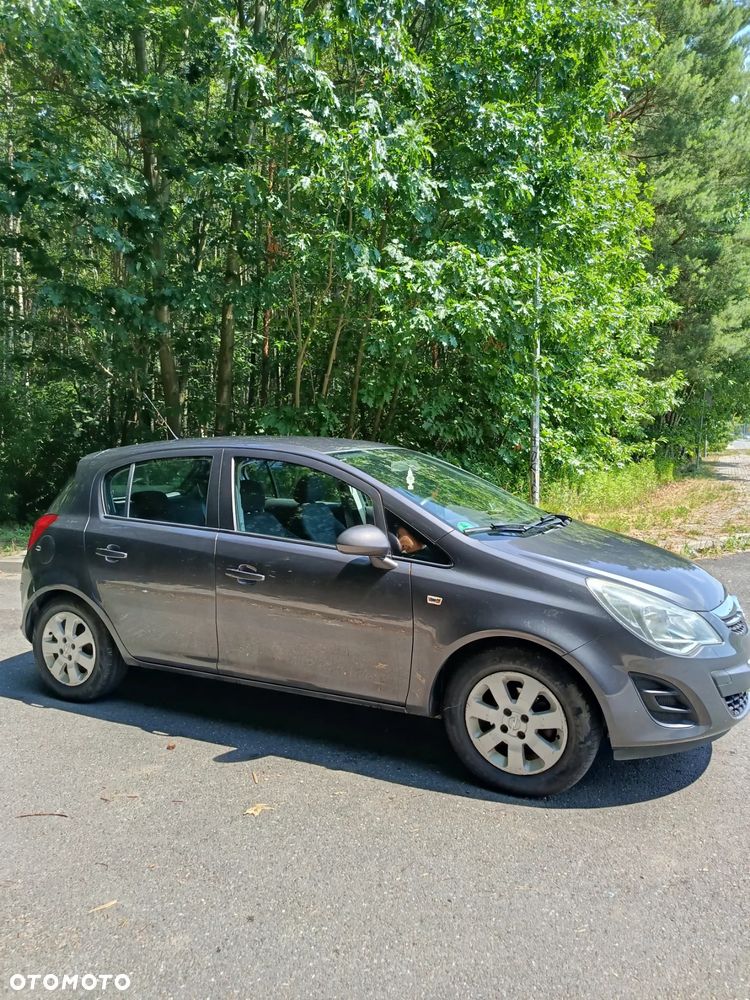 Opel Corsa - 2