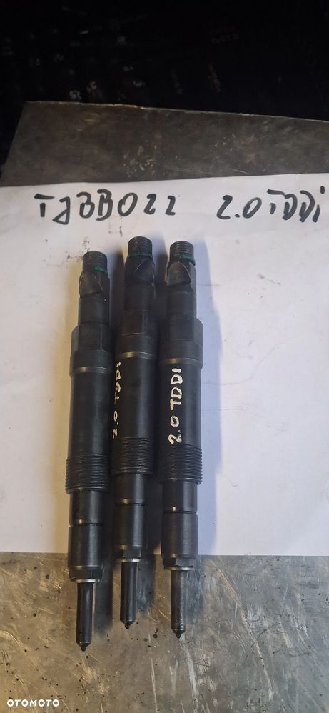 Wtrysk wtryskiwacz ford transit 2.0 tddi TJBB022