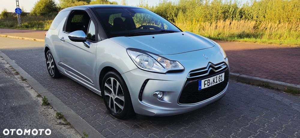 Citroën DS3 Pure Tech VTi 82 Chic - 2