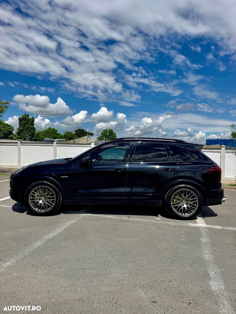 Porsche Cayenne S E-Hybrid Platinum Edition - 6