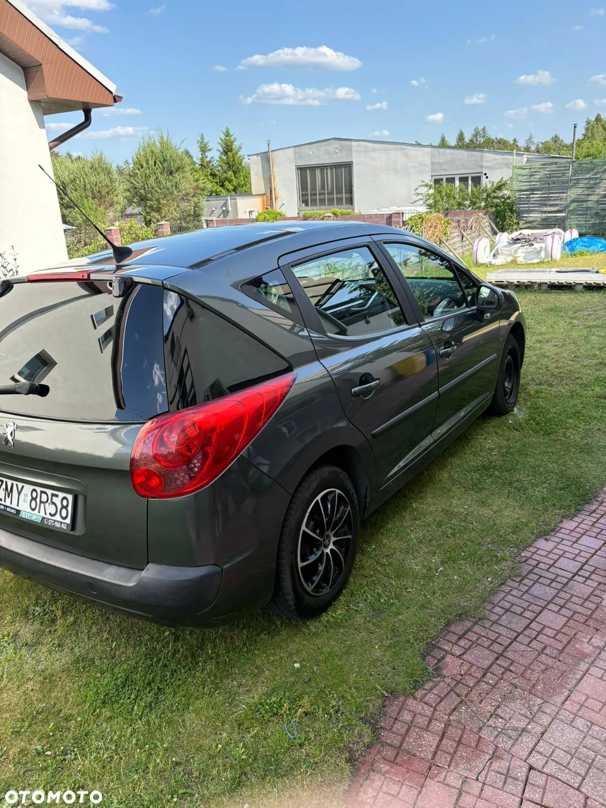 Peugeot 207 1.6 HDi Trendy - 9