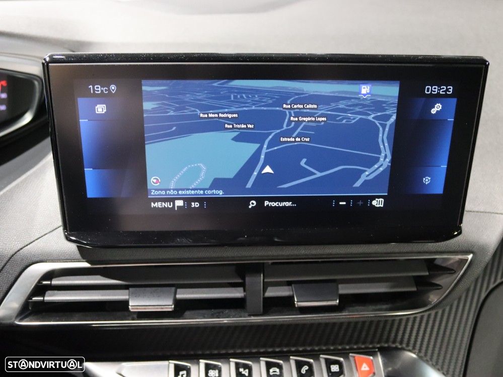 Peugeot 5008 1.5 BlueHDi Allure Pack EAT8 - 31