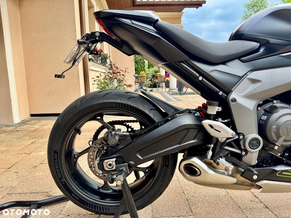 Triumph Daytona - 22