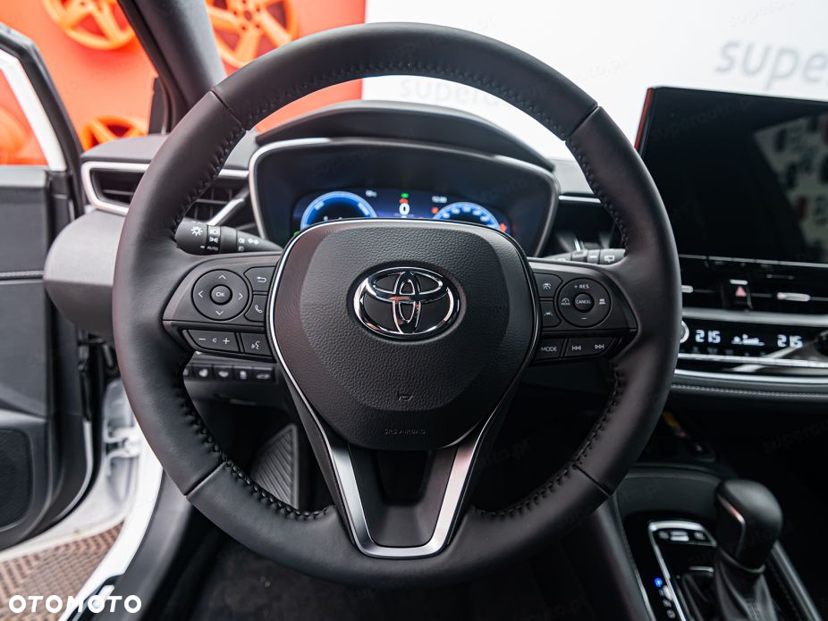 Toyota Corolla - 16