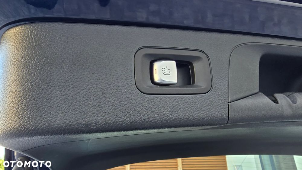 Mercedes-Benz GLC 220 d 4-Matic - 21