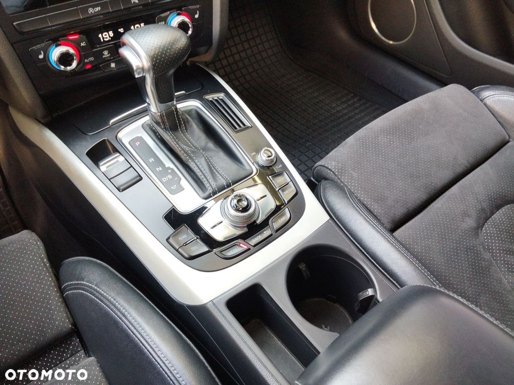 Audi A4 Avant 2.0 TDI Quattro S tronic - 19