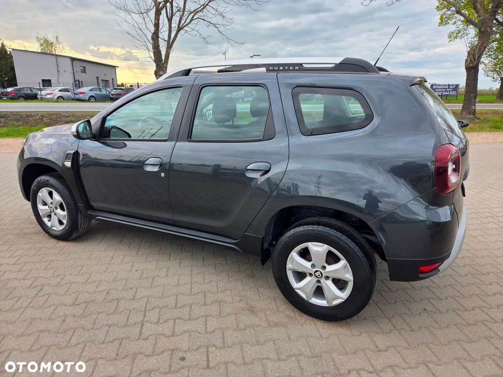 Dacia Duster 1.6 SCe Prestige - 16