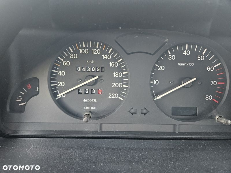 Peugeot 106 1.1 Itinea - 8