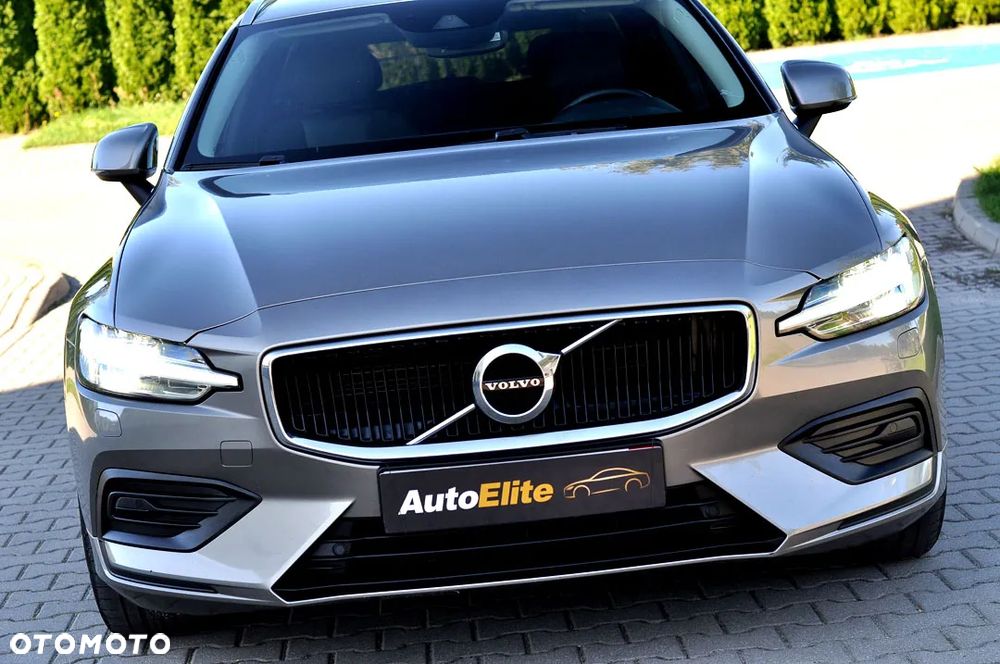Volvo V60 D4 Momentum Pro - 8