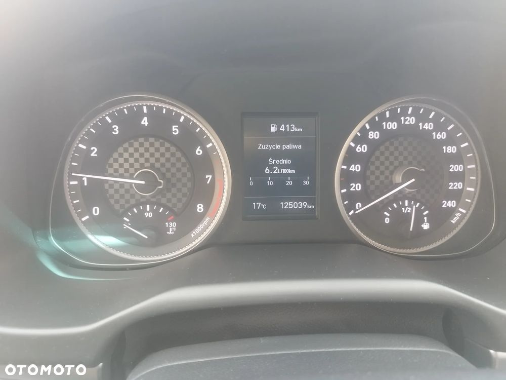Hyundai Elantra 1.6 Comfort - 12