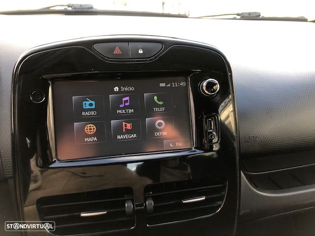 Renault Clio 0.9 TCe Limited - 9