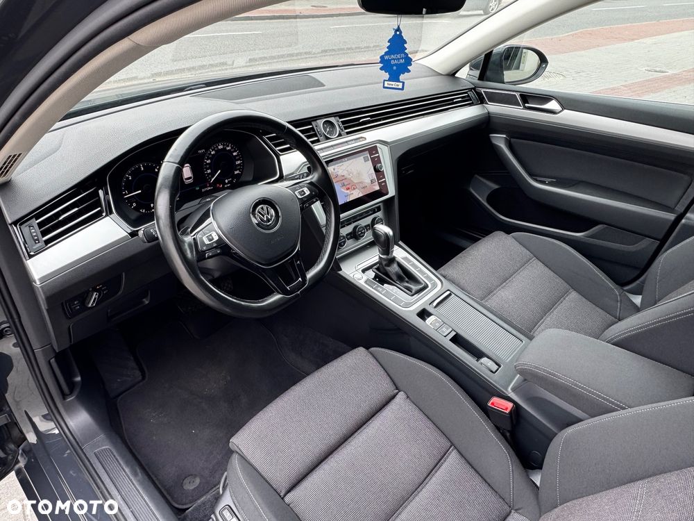 Volkswagen Passat 2.0 TDI (BlueMotion Technology) DSG Comfortline - 34