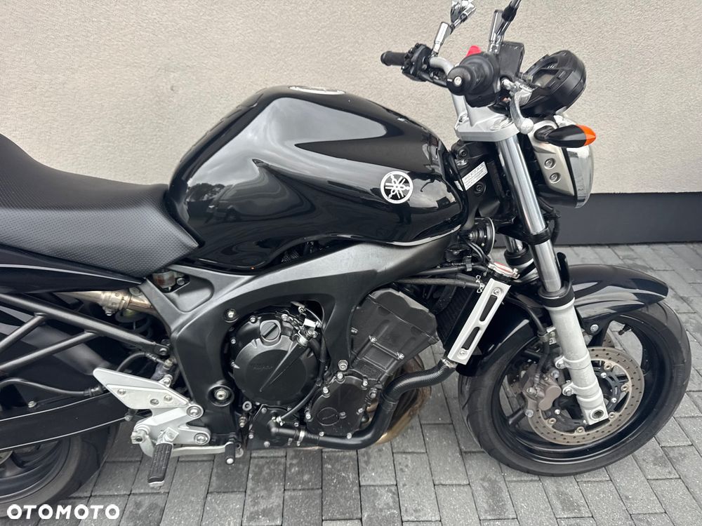 Yamaha FZ6 - 6