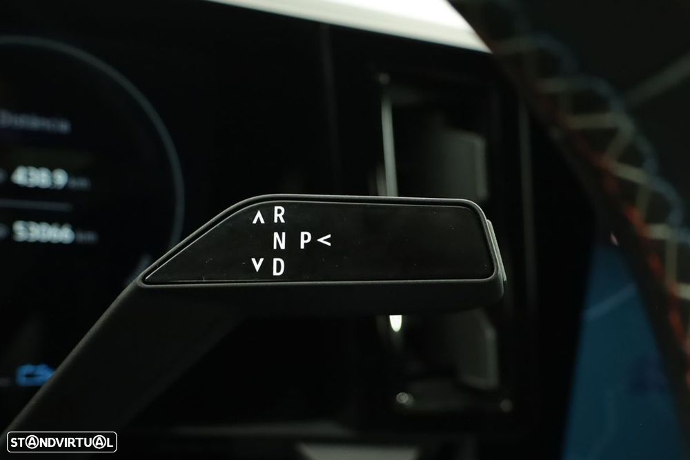 Renault Austral 1.2 E-Tech Techno Espirit - 17