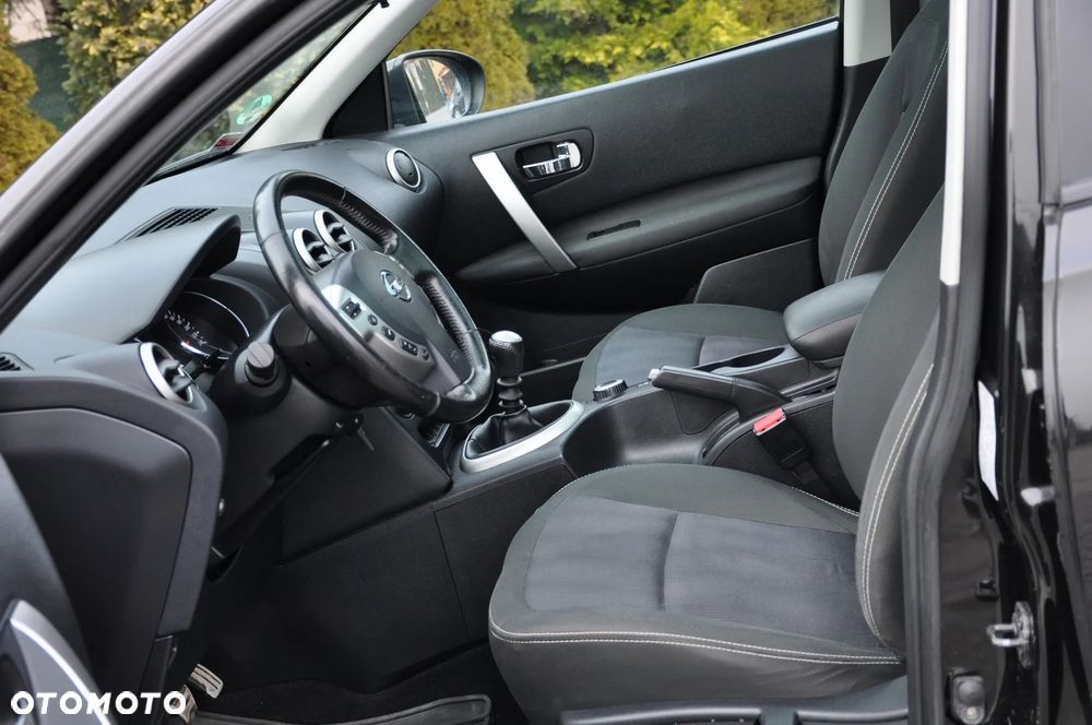 Nissan Qashqai+2 2.0 4x4 360 - 26