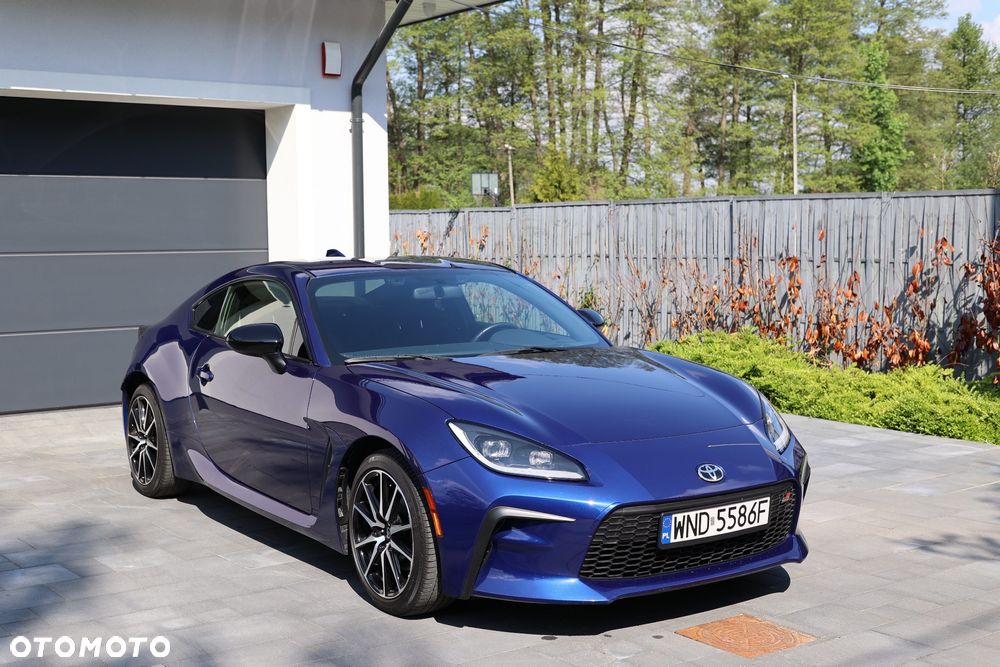 Toyota GR86 2.4 Dynamic - 1