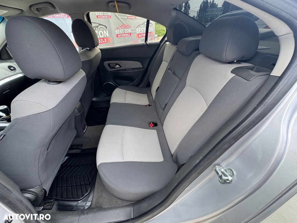 Chevrolet Cruze 2.0 LT G5 - 11