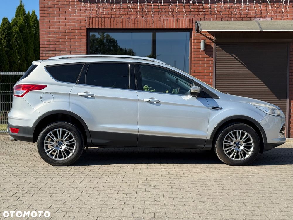 Ford Kuga 2.0 TDCi 2x4 Titanium - 9