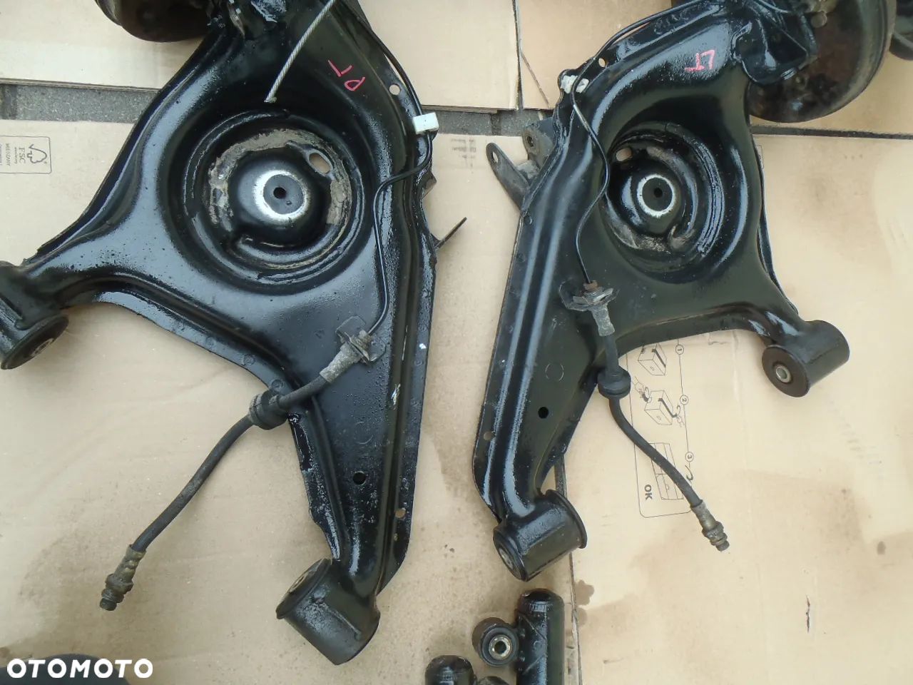wahacz zawieszenie tył tylne seicento 2010R 600 cinquecento ORYGINAŁ nie malowane JAK NOWE - 1